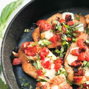 balsamic chicken with marinated tomatoes and cheese