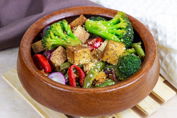 garlic tofu broccoli stir fry