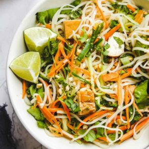 vietnamese noodle salad with chicken