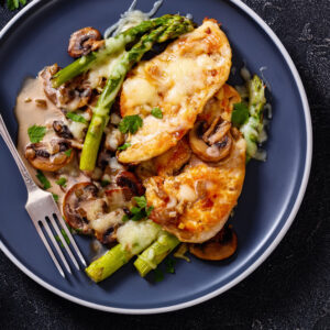 low carb creamy chicken asparagus and mushrooms